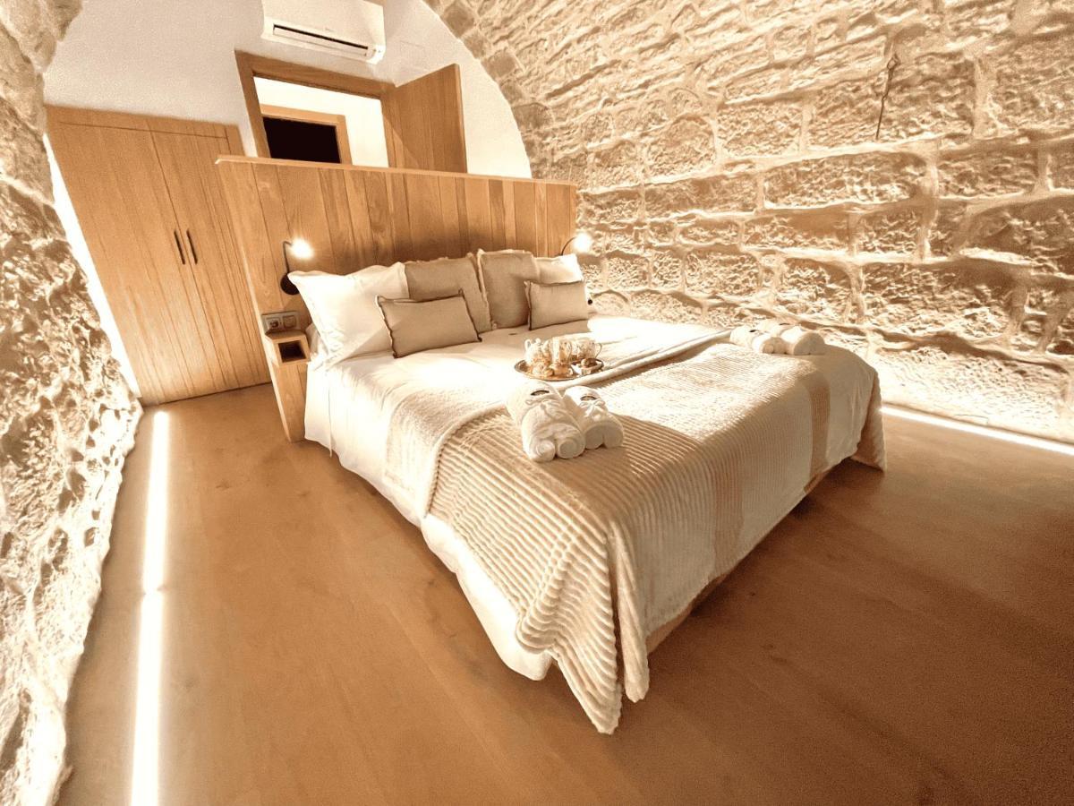 Torre Medieval De Queralt & Apartment *